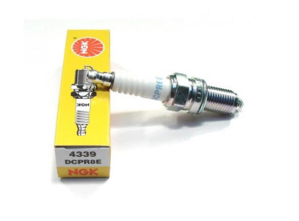 NGK DCPR8E